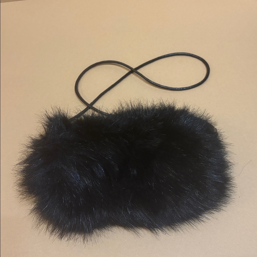 black faux fur purse - Picture 2 of 3